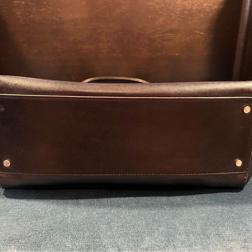 Large black leather Kate Spade tote - Picture 7 of 7